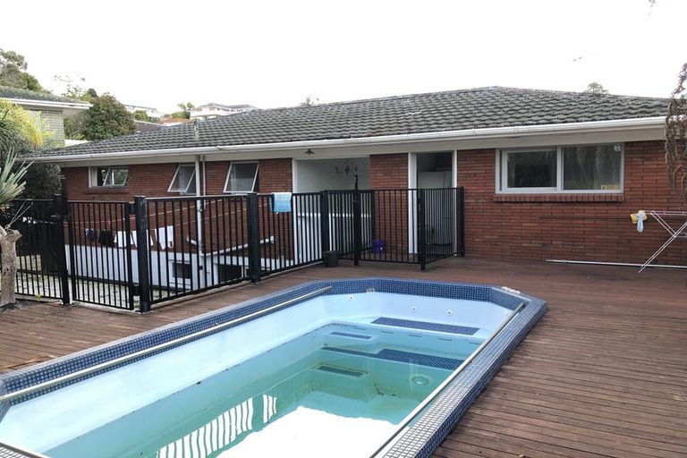 Photo of property in 26 Gretel Place, Hillcrest, Auckland, 0627