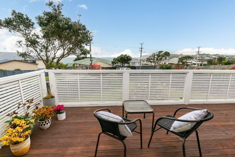 Photo of property in 20 Matatiro Street, Titahi Bay, Porirua, 5022