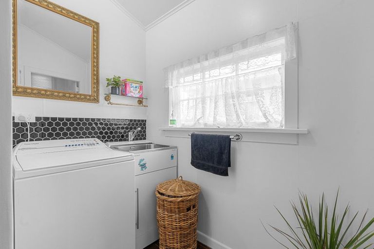 Photo of property in 62 Herbert Street, Masterton, 5810