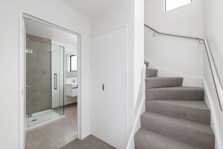 Photo of property in 7a Malaga Crescent, Harewood, Christchurch, 8051