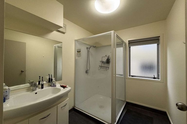Photo of property in Basin Reserve Complex, 63/4 Sussex Street, Mount Cook, Wellington, 6021