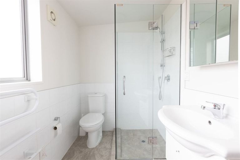 Photo of property in 8a Rotherham Street, Riccarton, Christchurch, 8041