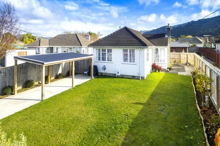 Photo of property in 121 Thackeray Street, Trentham, Upper Hutt, 5018