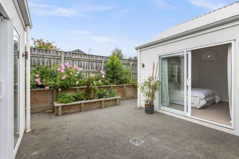 Photo of property in 25 Grooby Place, Havelock North, 4130