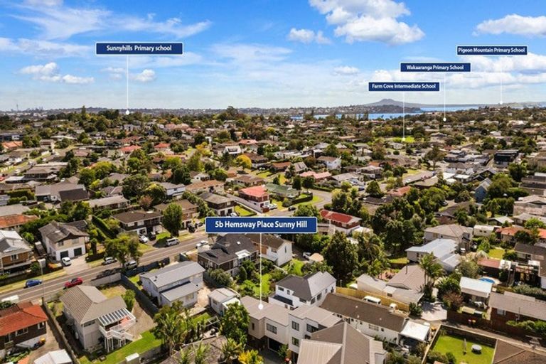 Photo of property in 5b Hemsway Place, Sunnyhills, Auckland, 2010