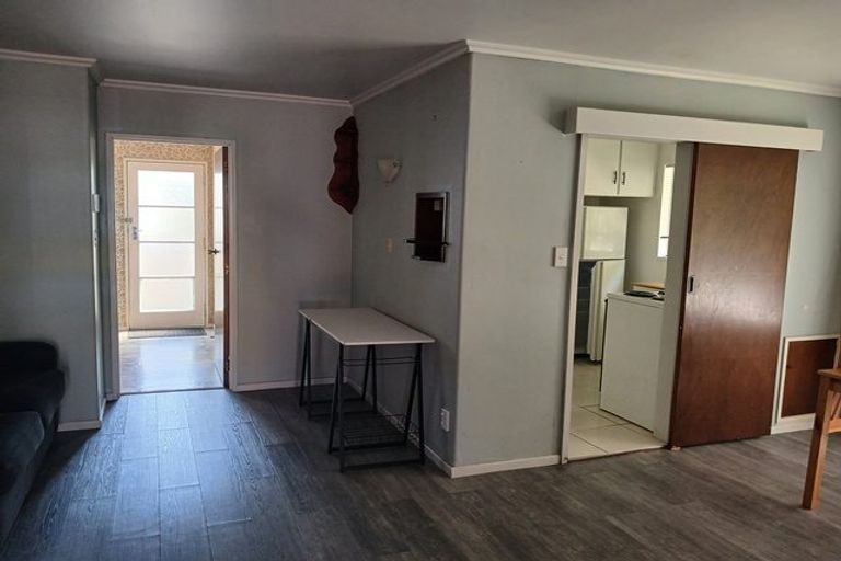 Photo of property in 668a Pioneer Highway, Highbury, Palmerston North, 4412