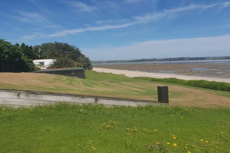 Photo of property in 89a Torkar Road, Clarks Beach, 2122