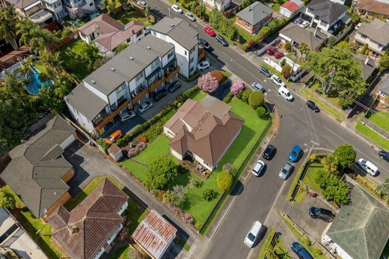 Photo of property in 5 Haughey Avenue, Three Kings, Auckland, 1042