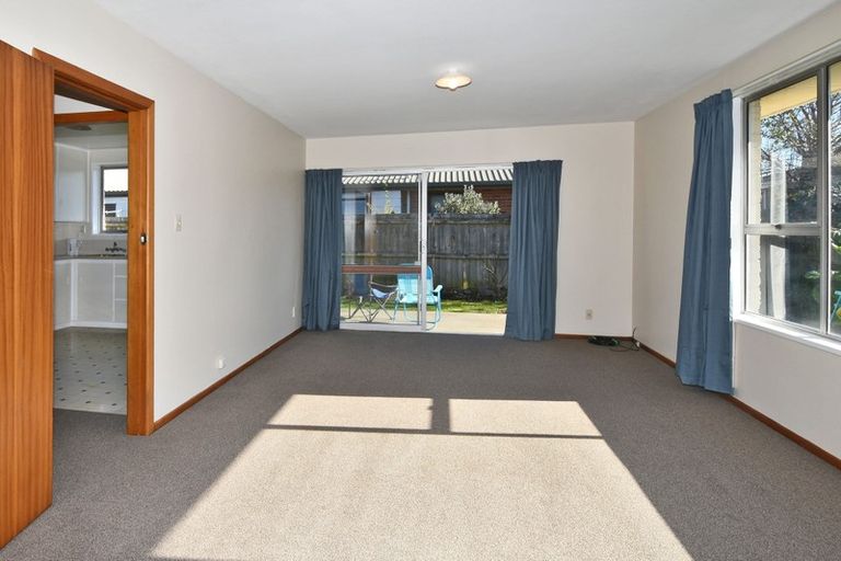 Photo of property in 3/61 Division Street, Riccarton, Christchurch, 8041