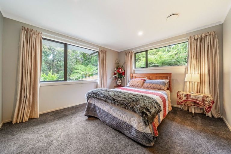 Photo of property in 17 Seymour Grove, Kingsley Heights, Upper Hutt, 5018