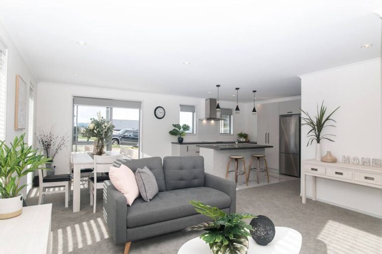 Photo of property in 16 Flax Street, Ruakaka, 0116