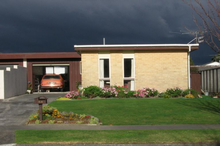 Photo of property in 56b Belvedere Avenue, Waikanae, 5036