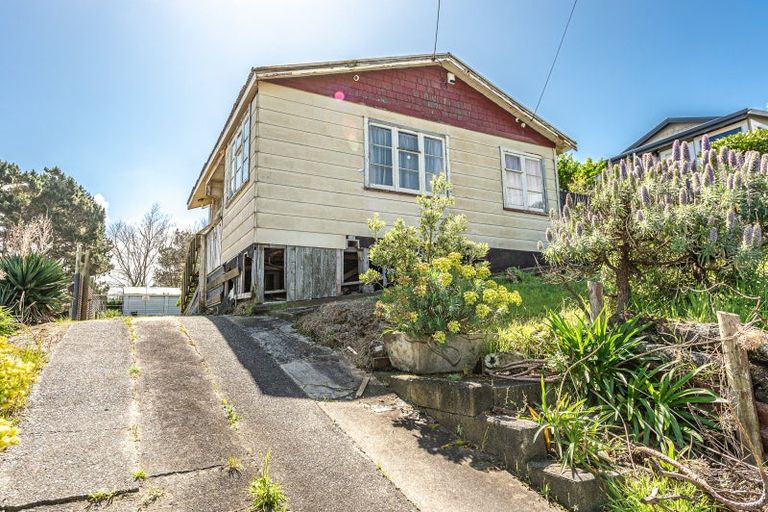 Photo of property in 25 Manuka Street, Castlecliff, Whanganui, 4501