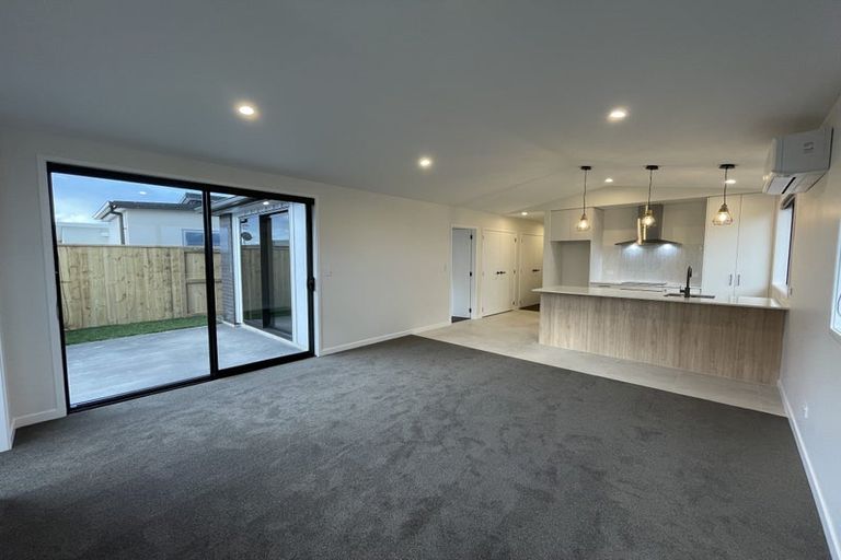 Photo of property in 8 Whau Lane, Papamoa, 3118