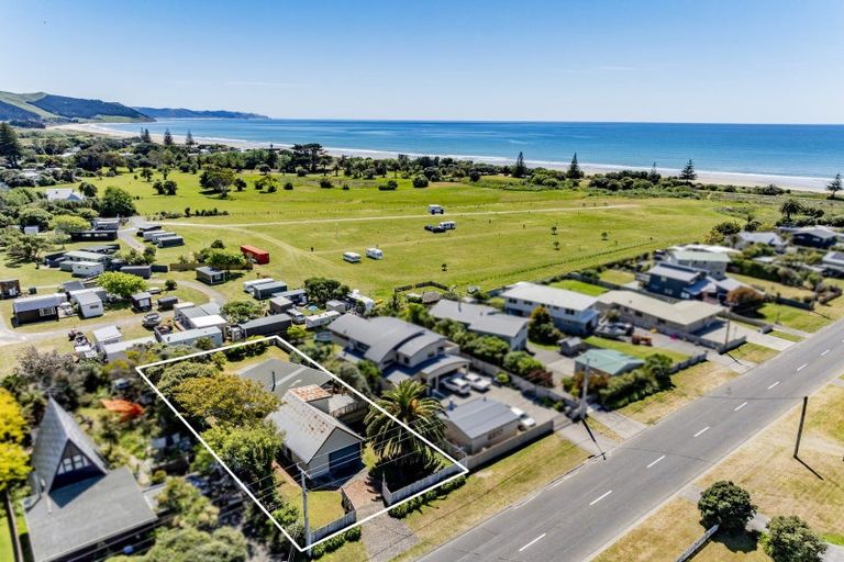 Photo of property in 58 Harper Road, Waimarama, 4294