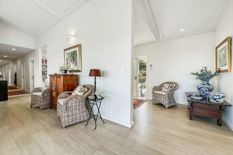 Photo of property in 97 Highland Drive, Acacia Bay, Taupo, 3385