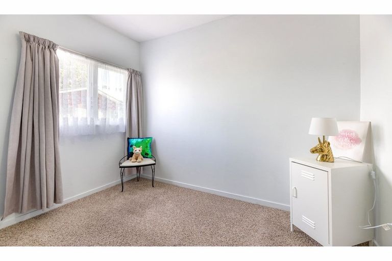 Photo of property in 131 Olliviers Road, Phillipstown, Christchurch, 8011