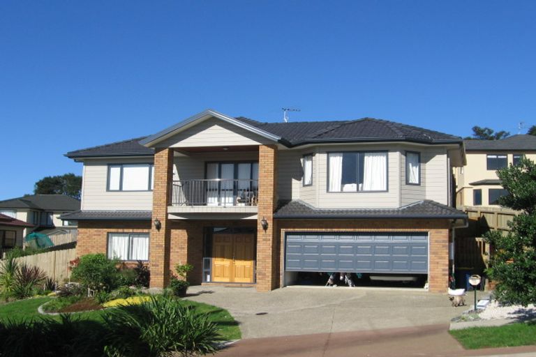 Photo of property in 78 San Valentino Drive, Henderson, Auckland, 0612