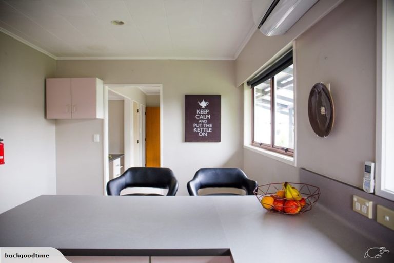 Photo of property in 10 Harpham Street, Taradale, Napier, 4112