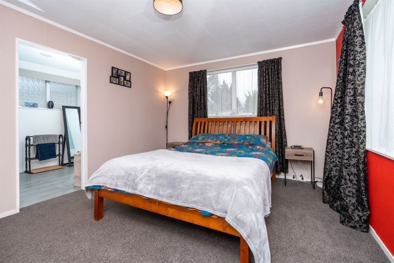 Photo of property in 15a Urlich Avenue, Melville, Hamilton, 3206