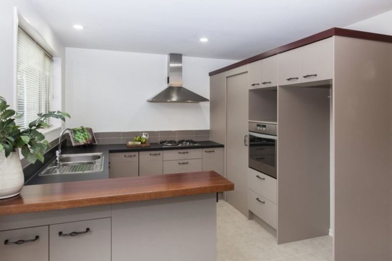 Photo of property in 28 Clissold Street, Merivale, Christchurch, 8014