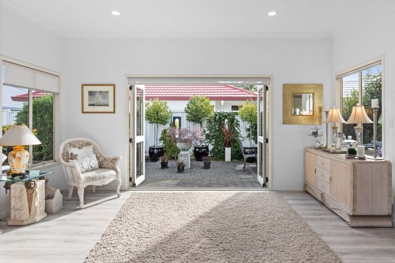 Photo of property in 10 Macaulay Street, Ahuriri, Napier, 4110