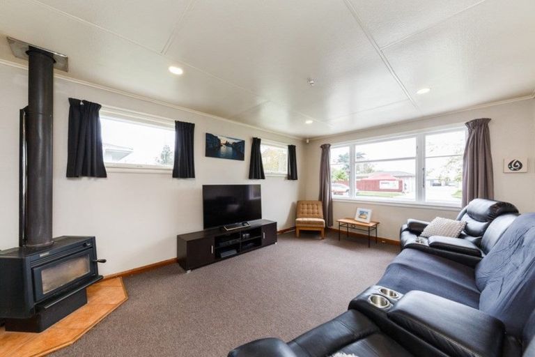 Photo of property in 20 Leeds Street, Milson, Palmerston North, 4414