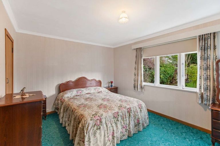 Photo of property in 34 Paraekaretu Street, Hunterville, 4730