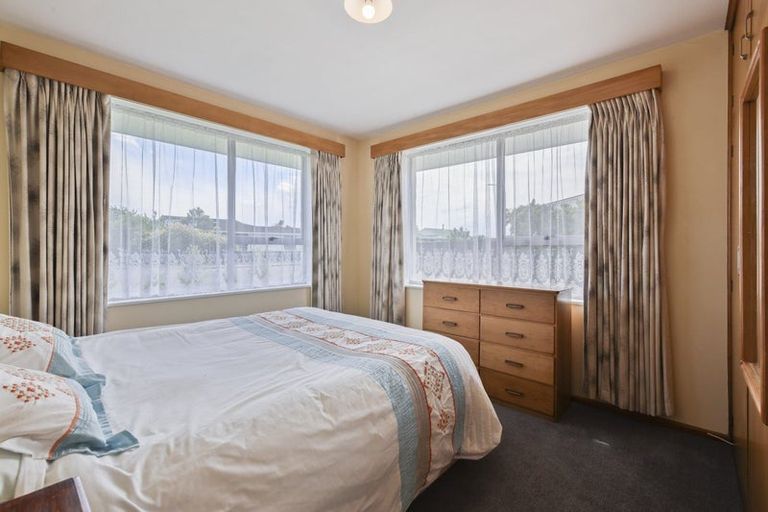 Photo of property in 76 Bush Street, Rangiora, 7400