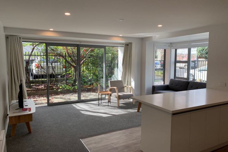 Photo of property in 1/432 Great King Street, North Dunedin, Dunedin, 9016