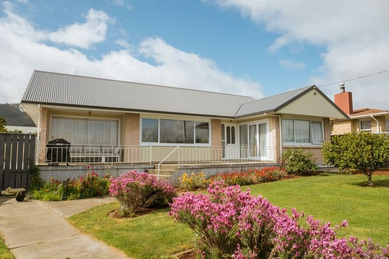 Photo of property in 12 Roeske Street, Richmond, 7020