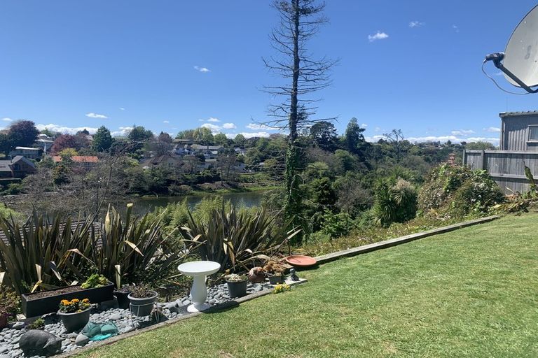 Photo of property in 2/1196 Victoria Street, Whitiora, Hamilton, 3200