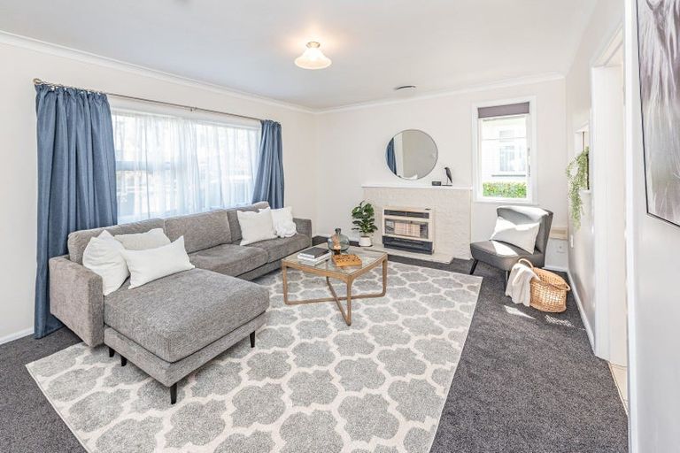 Photo of property in 2 Cumbrae Place, Aramoho, Whanganui, 4500