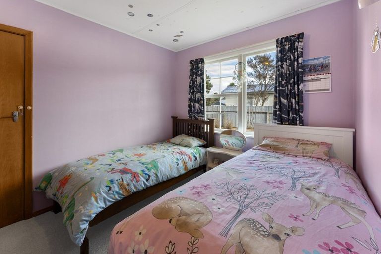 Photo of property in 25 Longfellow Street, Trentham, Upper Hutt, 5018