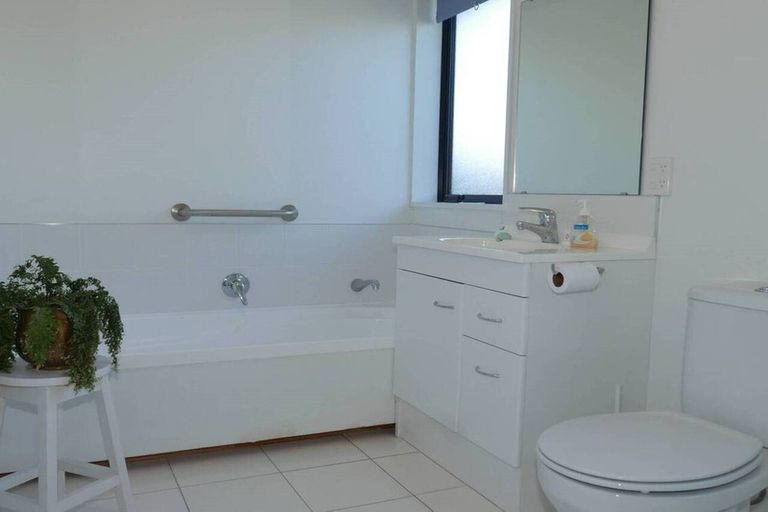 Photo of property in 3/16 Grassmere Street, Papanui, Christchurch, 8052