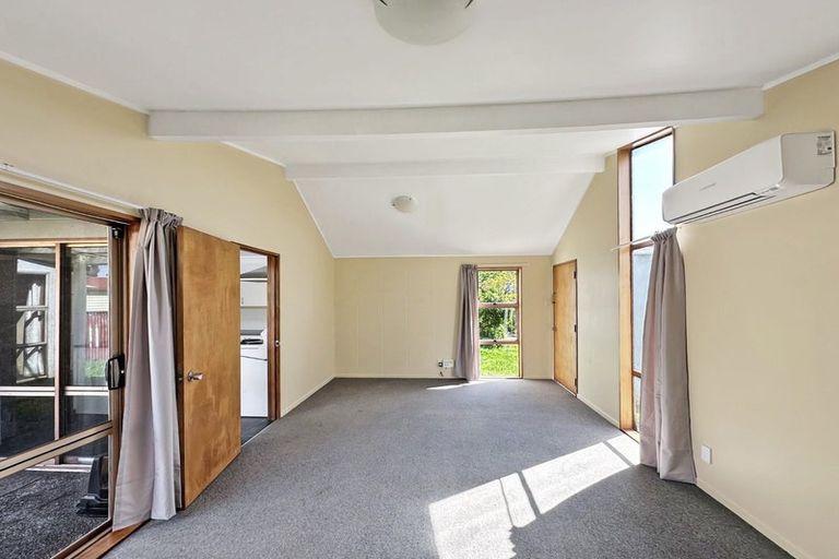 Photo of property in 3/29 Rimu Street, New Lynn, Auckland, 0600