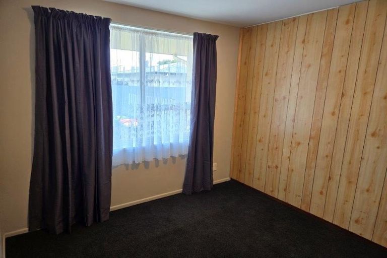 Photo of property in 2/72 Nursery Road, Phillipstown, Christchurch, 8011