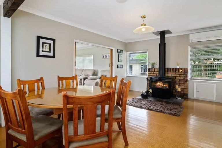 Photo of property in 6 Otonga Road, Springfield, Rotorua, 3015