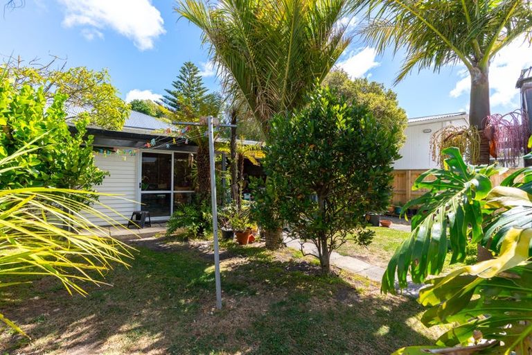 Photo of property in 18 Kilbirnie Crescent, Kilbirnie, Wellington, 6022