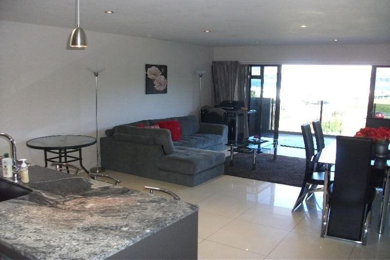 Photo of property in 2/15 Napier Road, Hilltop, Taupo, 3330