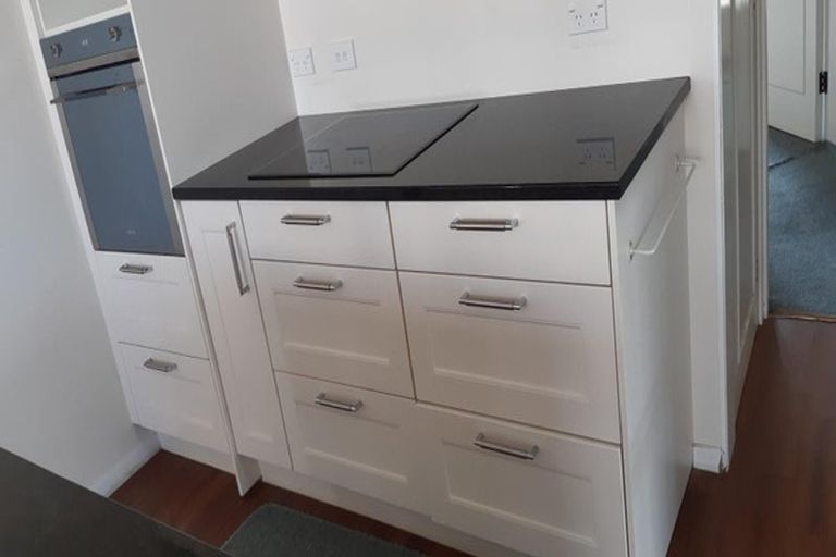 Photo of property in 1/115 Aorangi Road, Bryndwr, Christchurch, 8053