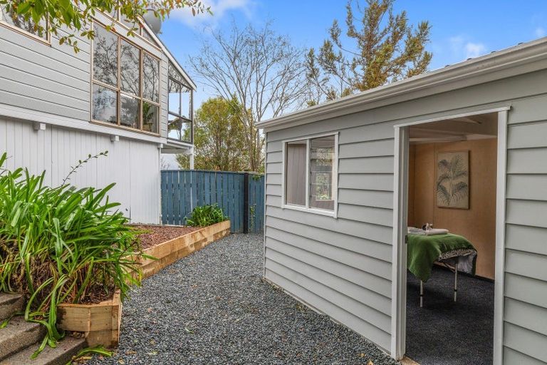 Photo of property in 10 Kerkwall Drive, Naenae, Lower Hutt, 5011