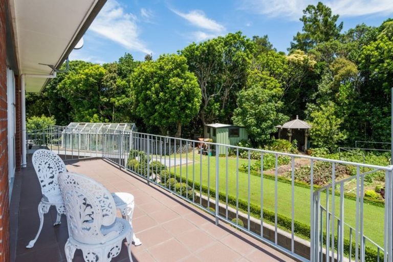 Photo of property in 15 Matanui Street, Northcote, Auckland, 0627