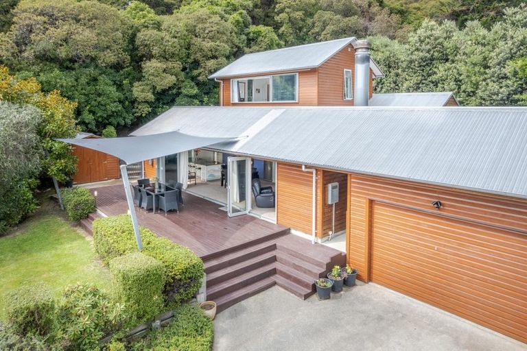 Photo of property in 25 Rue Renard, Akaroa, 7520