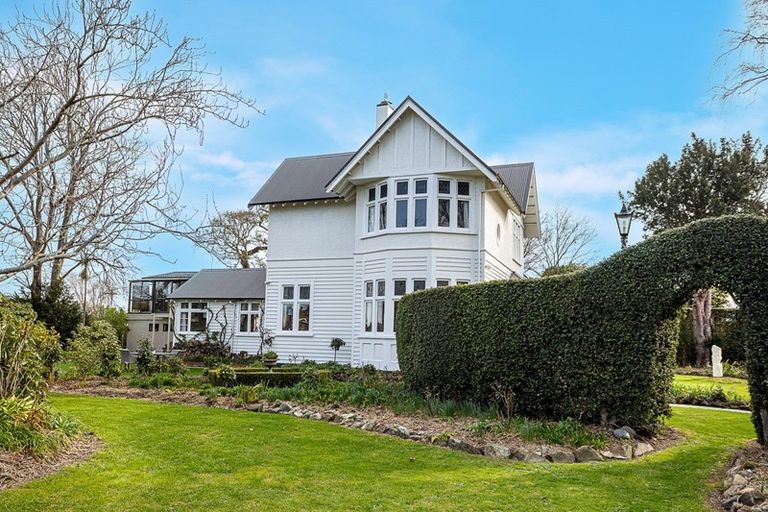 Photo of property in 24 Albany Street, Gore, 9710