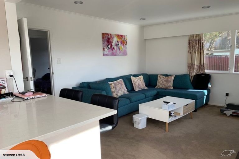 Photo of property in 70 Glendene Avenue, Glendene, Auckland, 0602