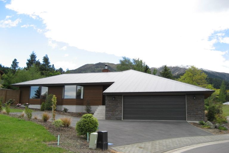 Photo of property in 11 Forest View Close, Hanmer Springs, 7334