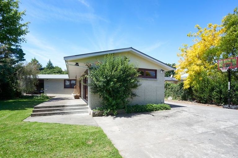 Photo of property in 22 Christie Crescent, Havelock North, 4130