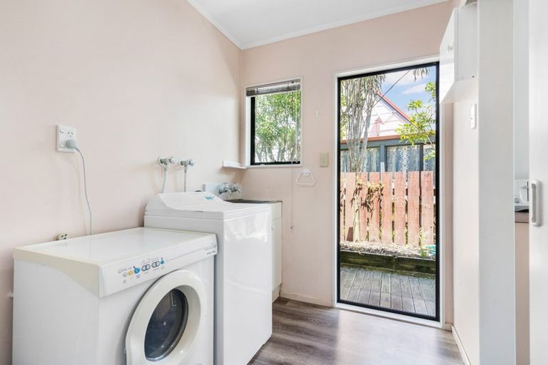 Photo of property in 205 Achilles Avenue, Whangamata, 3620