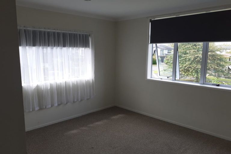 Photo of property in 7 Thornton Green, Karaka, Papakura, 2113